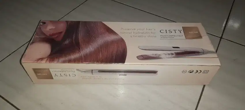 Catokan Cisty MoistureProtect Straightener