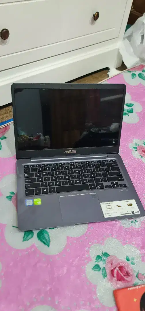 Laptop Bekas istimewa