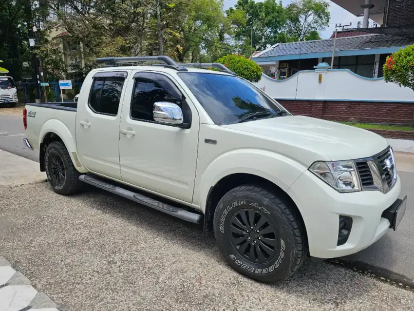 Navara 2014 Double Cabin 4x4 Manual