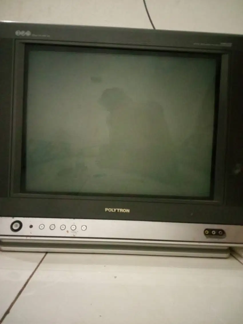 TV merek Polytron