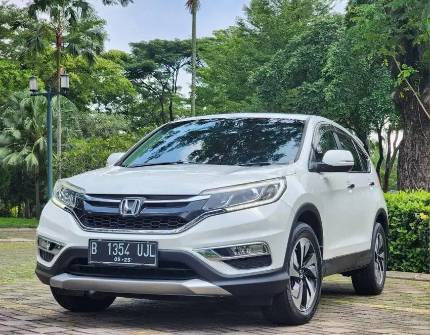 TDP 45JT|LOW KM| CR-V PRESTIGE 2.4 AT 2015 PUTIH SUNROOF SEGER!! CRV