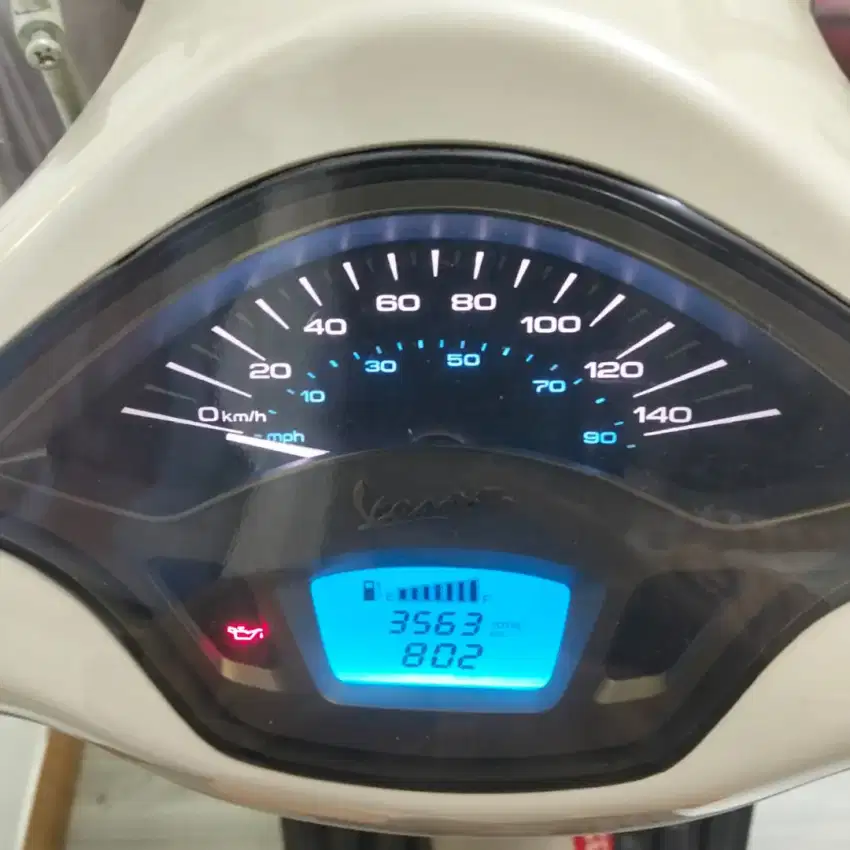 Jual cepet vespa Primavera s150 cc