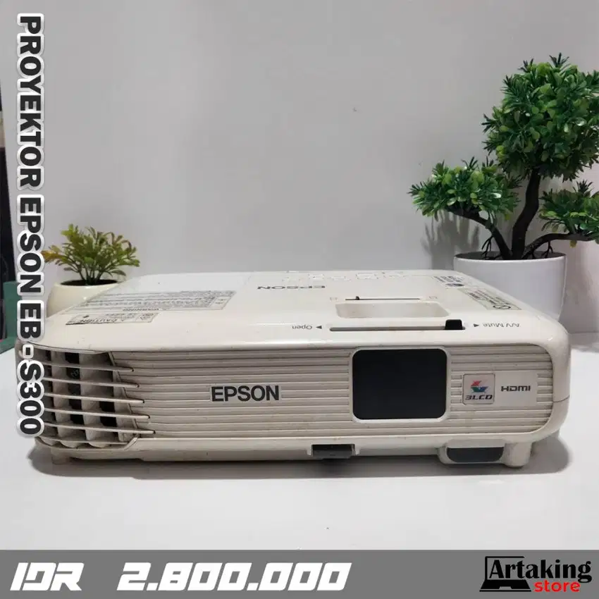 Proyektor Epson EB - S300 Bekas - 3000 Lumens