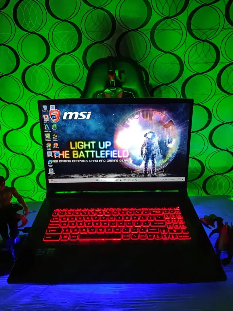 Laptop msi i7-11 rtx3050 ti