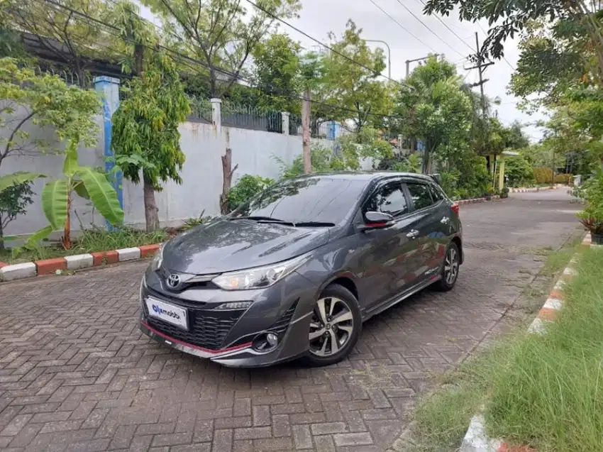 DP RINGAN Toyota Yaris 1.5 TRD Sportivo Bensin-AT 2018 Abu-Abu DR