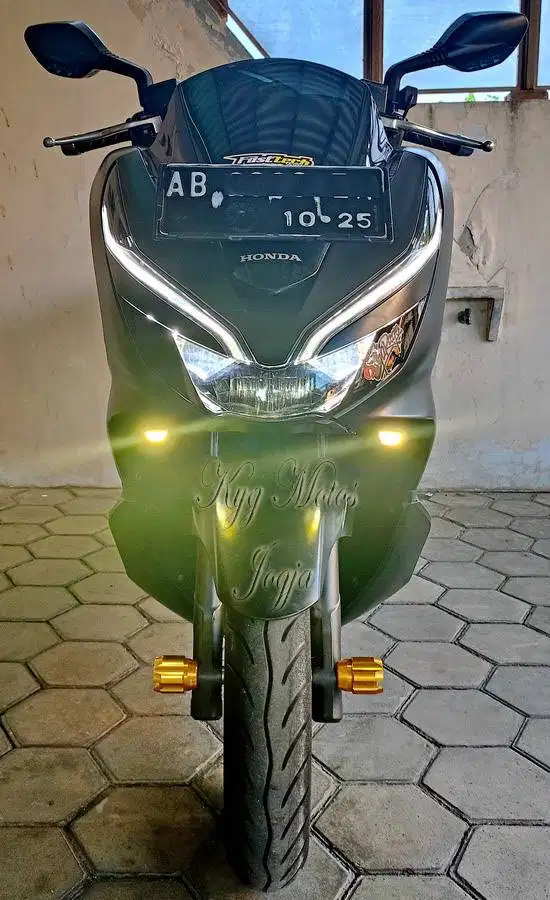 Honda PCX 150 CBS Hitam Doff 2020 Akhir AB Sleman Pajak Panjang