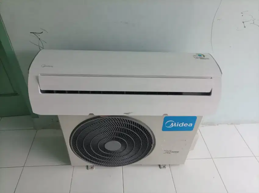 AC MIDEA 1 PK PEMAKAIAN JUNI 2024