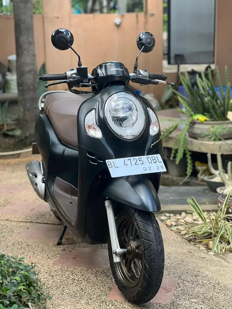 Honda scoopy 2023 prestige hitam