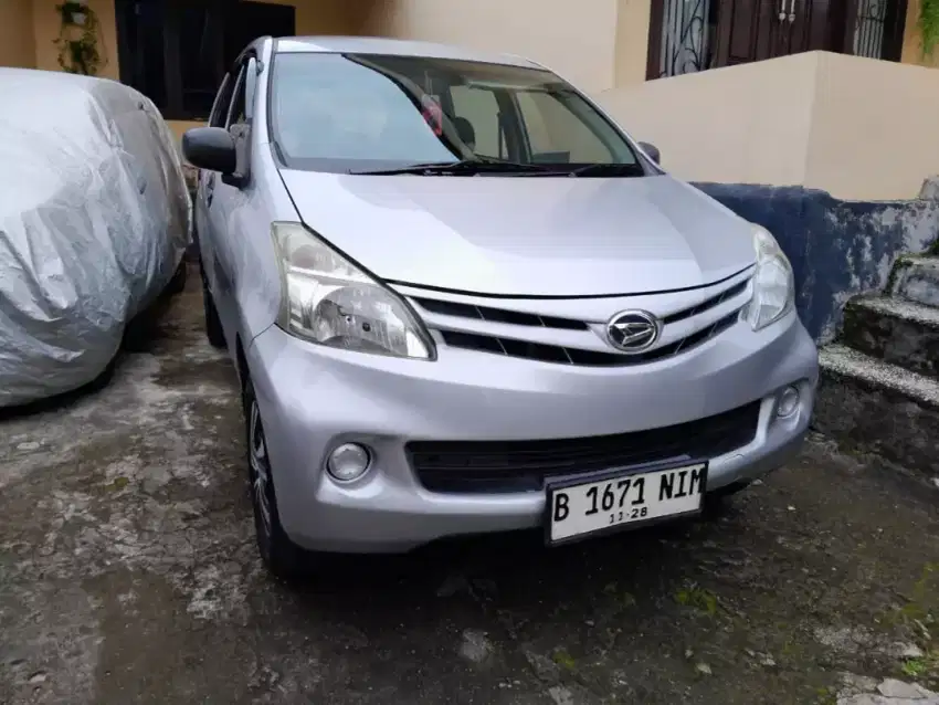 Xenia X 2013, original,  Km 57ribuan asli