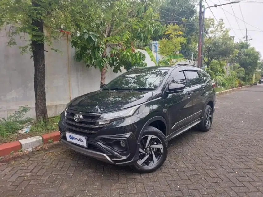 DP RENDAH Toyota Rush 1.5 S GR Sport Bensin-MT 2021 Hitam AAC