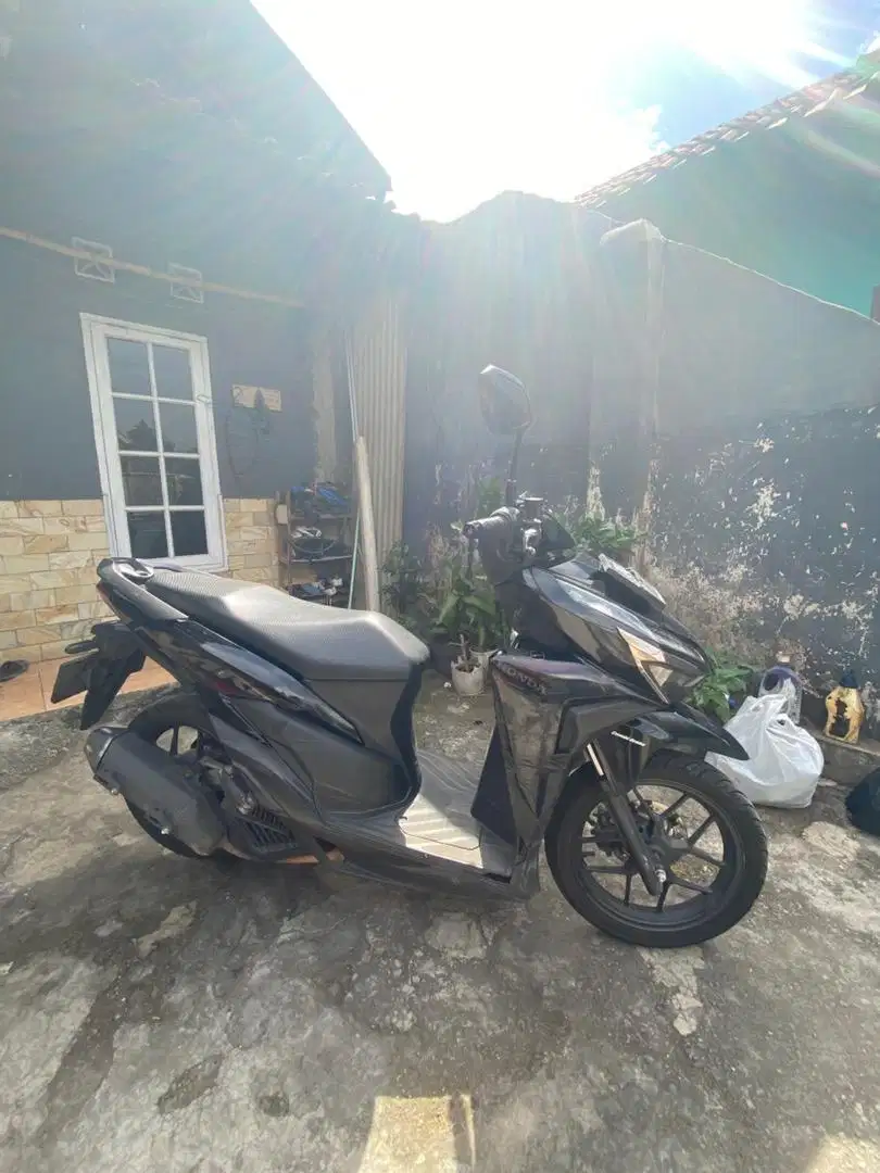 dijual Vario 125 Cbs tahun 2020