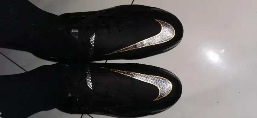 Sepatu bola nike phantom GT2 FG hitam