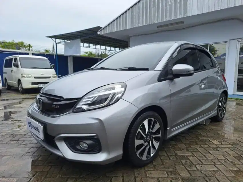 Like New-Honda Brio 1.2 RS Bensin-MT 2018