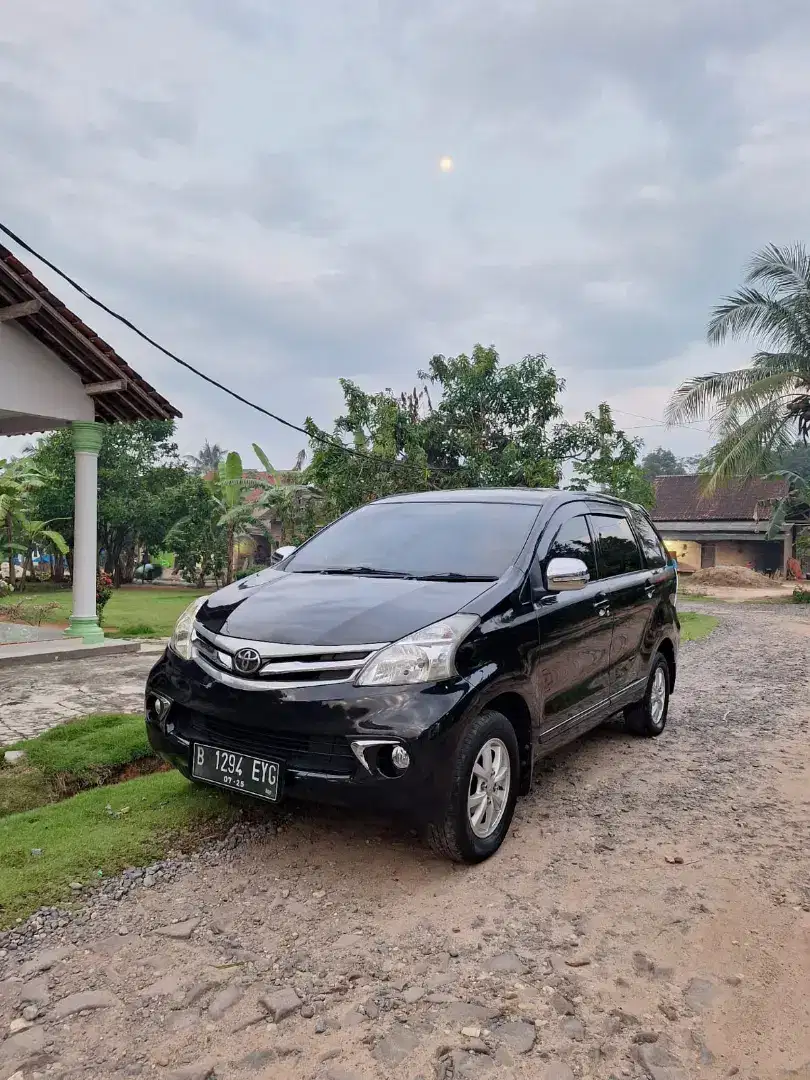 avanza 2013 tipe g automatic