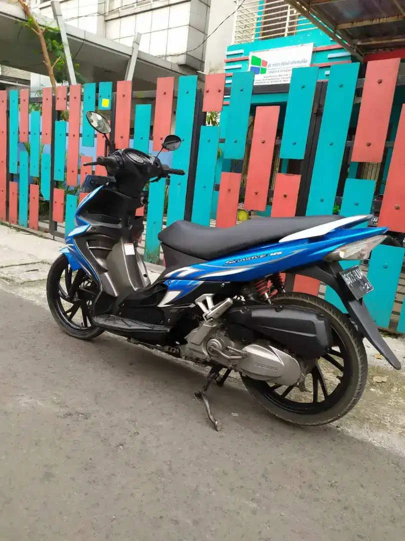 Suzuki skywave 2010