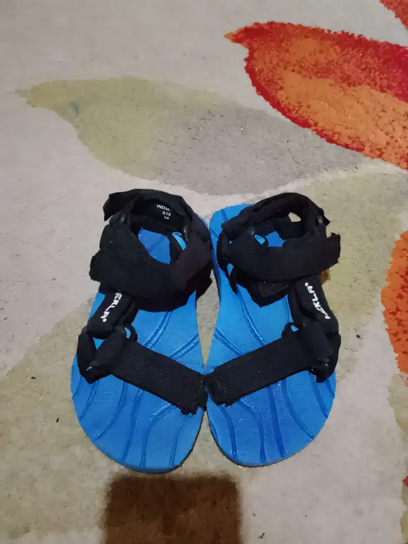 Sepatu sandal anak borongan