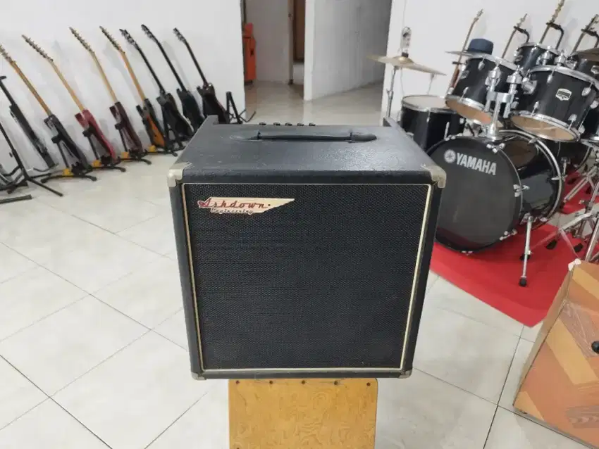 AMPLI BASS ASHDOWN PERFECT 10 ENGLAND