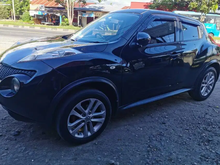 Nissan Juke 2011 Hitam Mulus