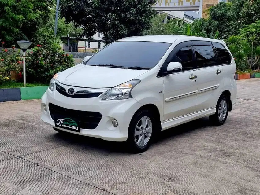 Toyota Avanza Veloz AT 2014 / 2015