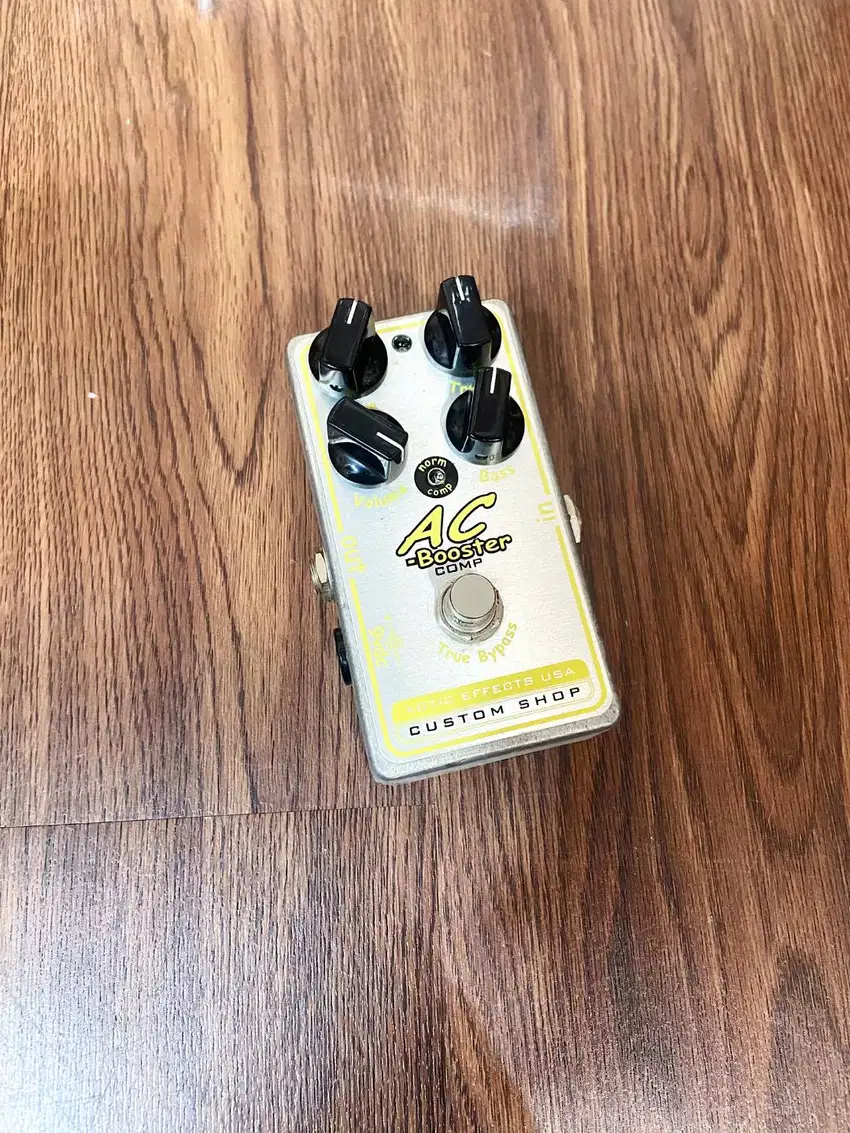 Xotic AC Booster Comp Custom Shop Pedal