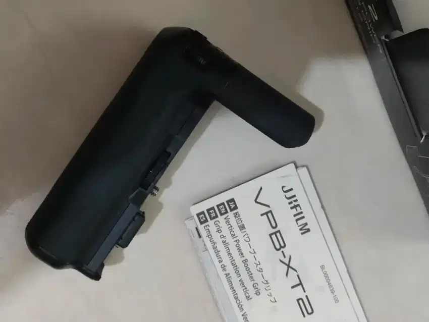 VPB Baterai Grip XT2