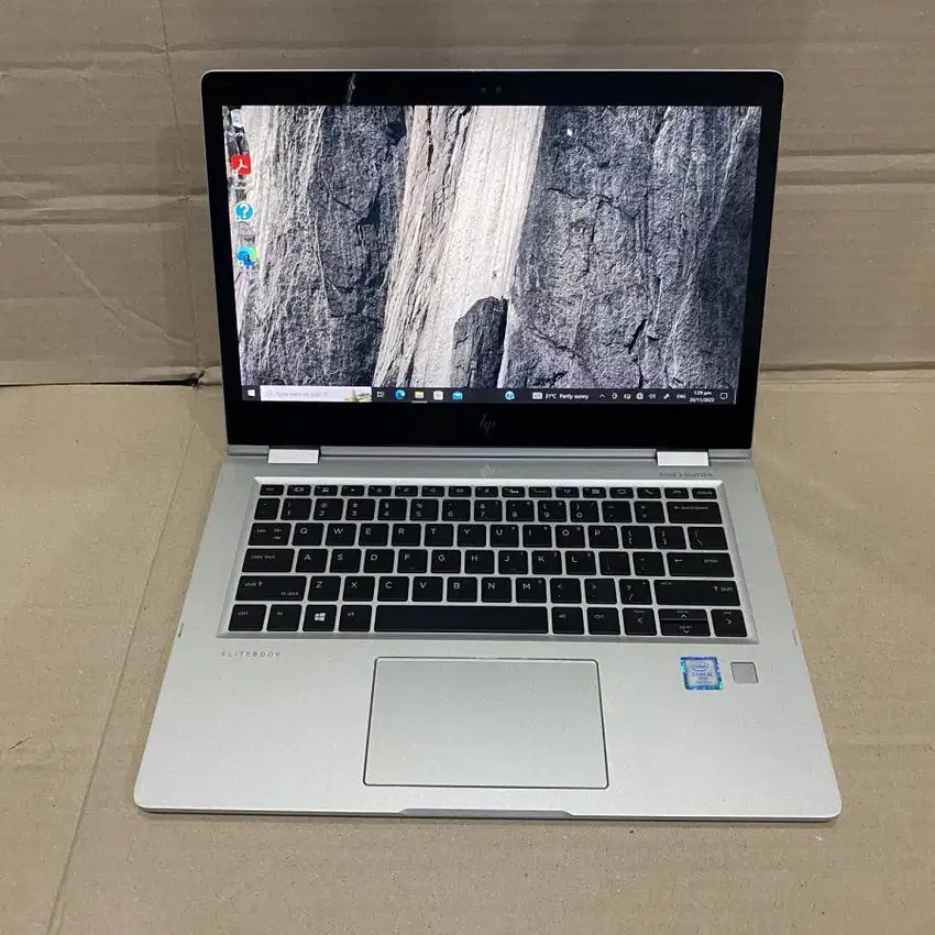 Laptop HP Elitebook X360 1030 G2 Core i5 Gen 7 Ram 8-256Gb Mulus R-VR2