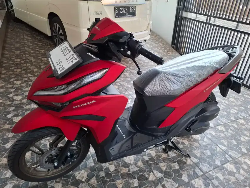 Honda vario CBS iss 125 keyless 2024 bln 5 pajak panjang lexi freego.