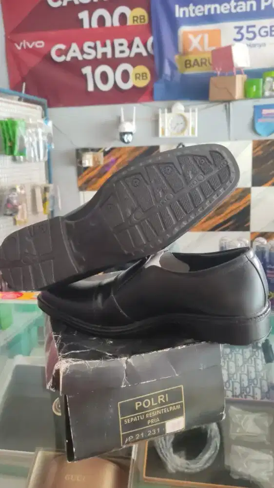 pantofel 
size 44
350k