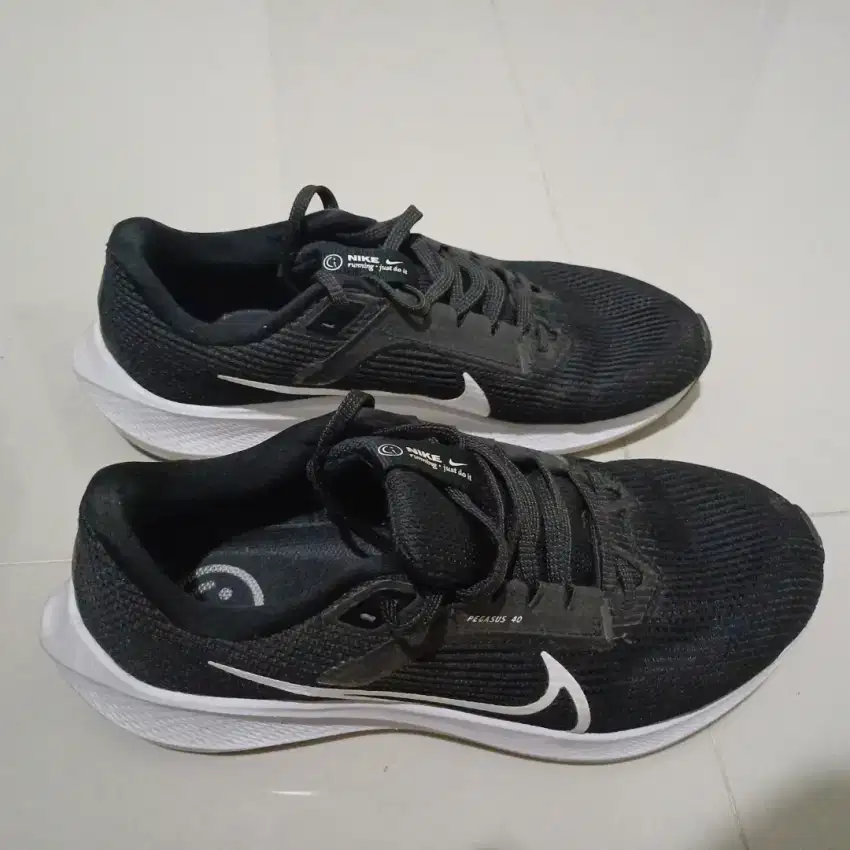 Nike Men Running Air Zoom Pegasus 40 (DV3853-001)