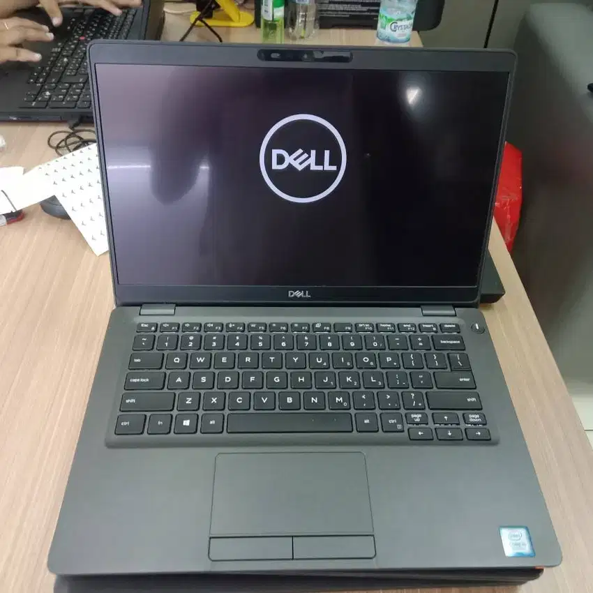 SALE! Dell Latitude 5300 Touchscreen Core i5 Gen 8 Ram 8-256Gb R-VR2