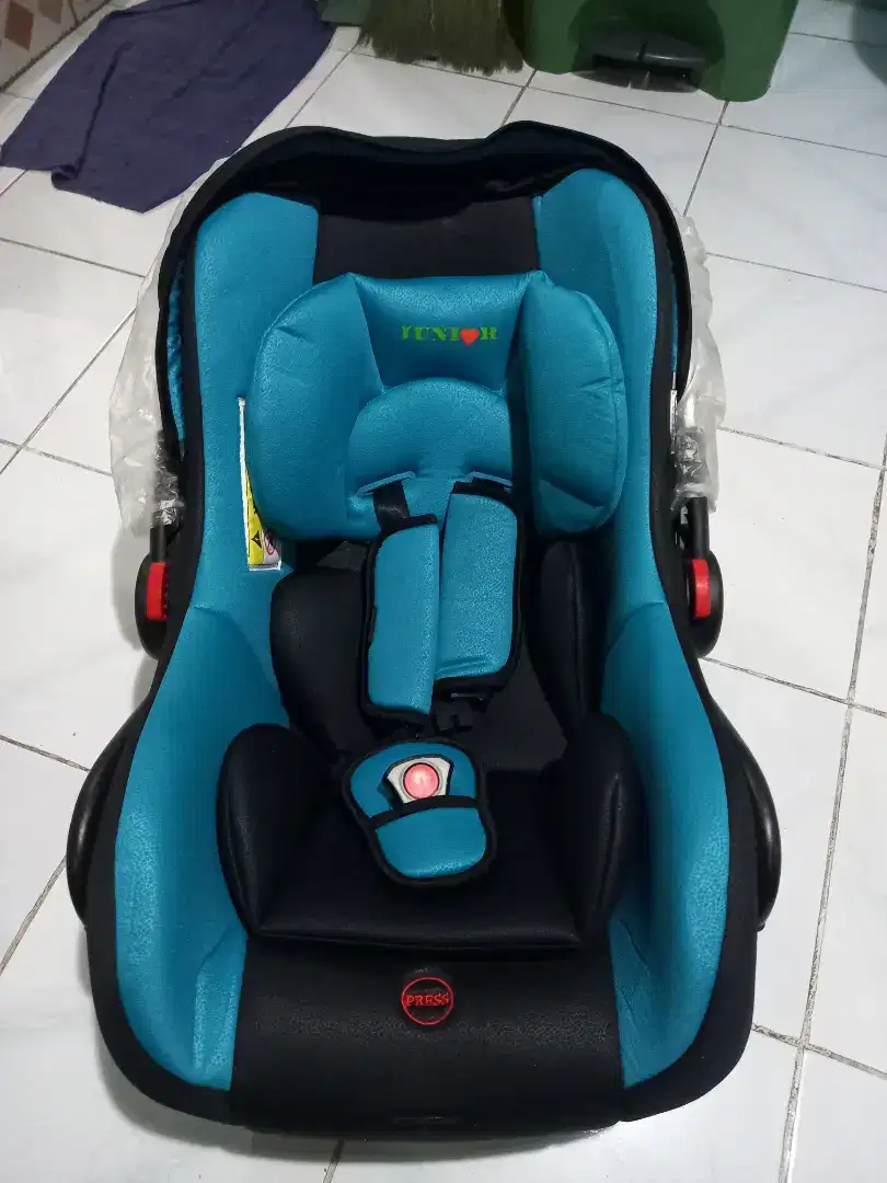 Car seat bekas kondisi masih baru