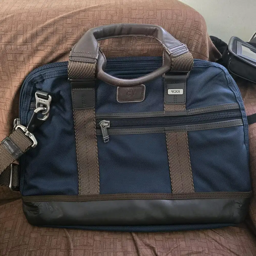 Tas Tumi original