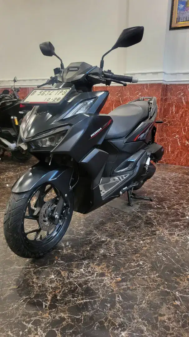 HONDA VARIO 160 TAHUN 2023 • BISA CICIL TOKOPEDIA