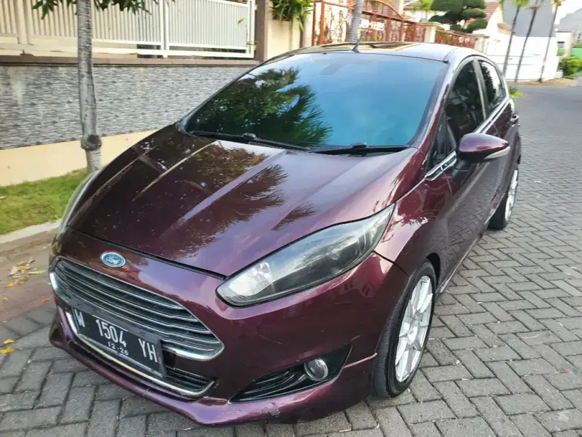 Ford fiesta # facelift 1.5 at Paket krdt dp low