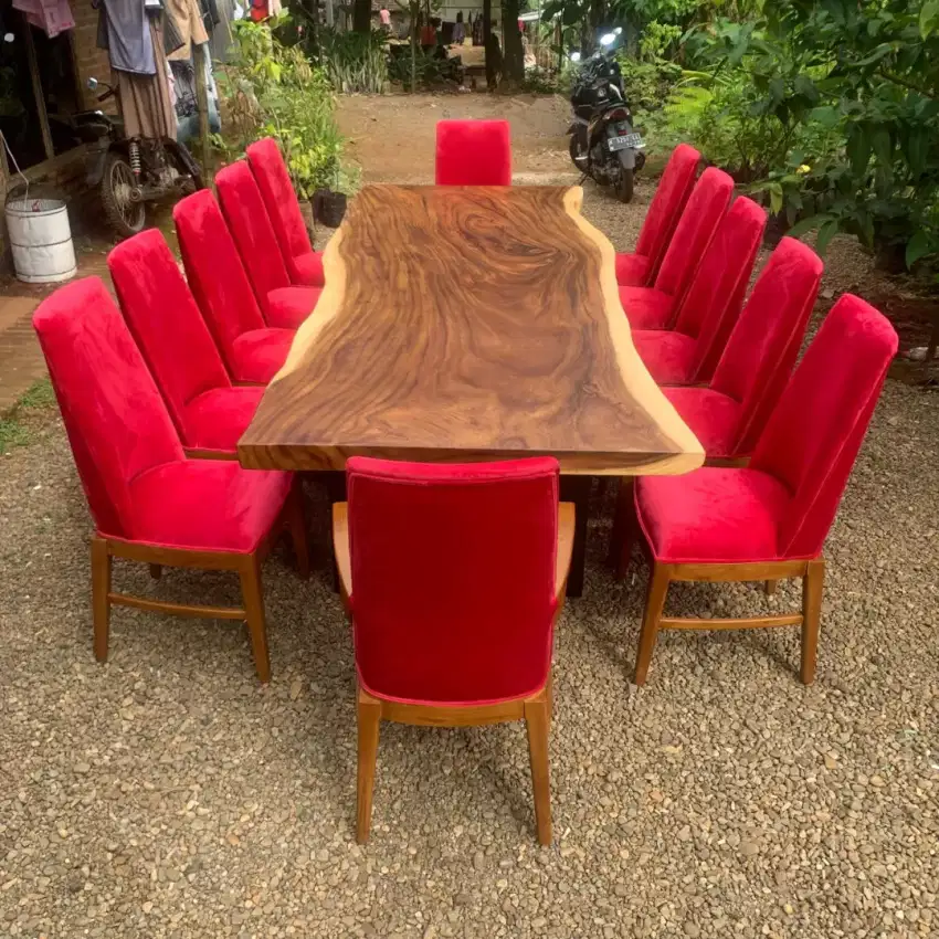Set meja meeting trembesi solid 3 metere alami  12 kursi jol