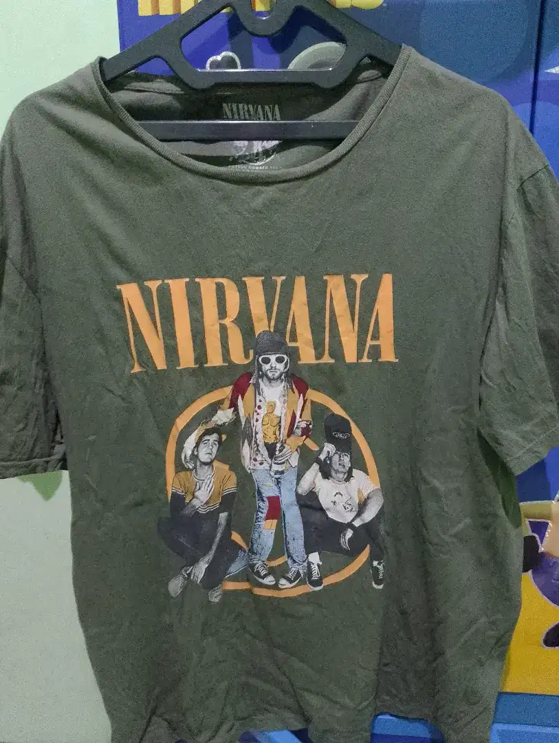 Kaos preloved band nirv4na vintage