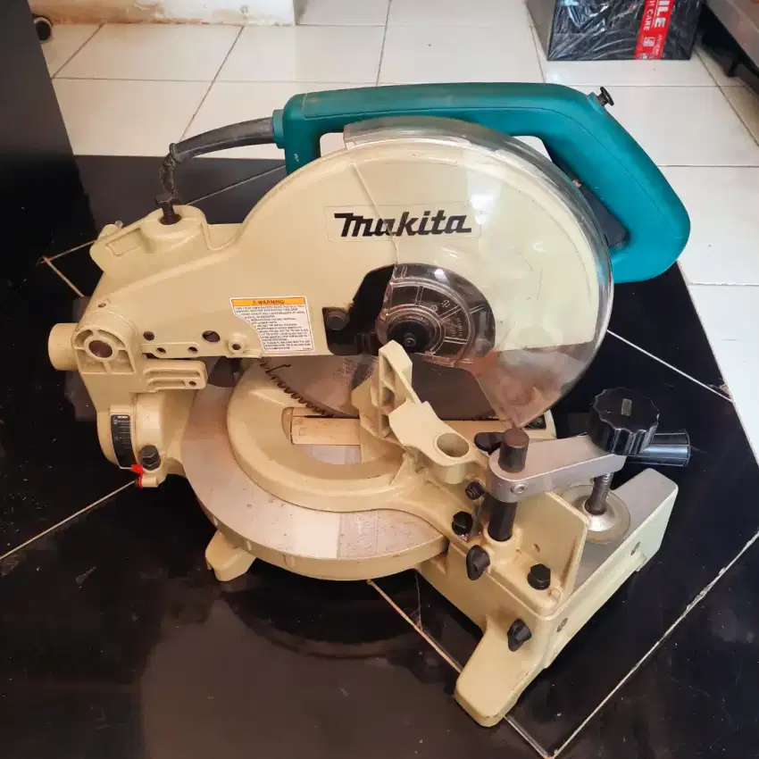 MAKITA LS 1040 MESIN POTONG ALUMUNIUM 10 INCH