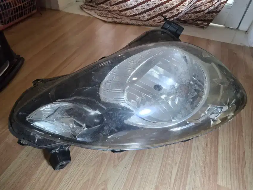 Lampu utama head lamp brio 2016 2017 kiri