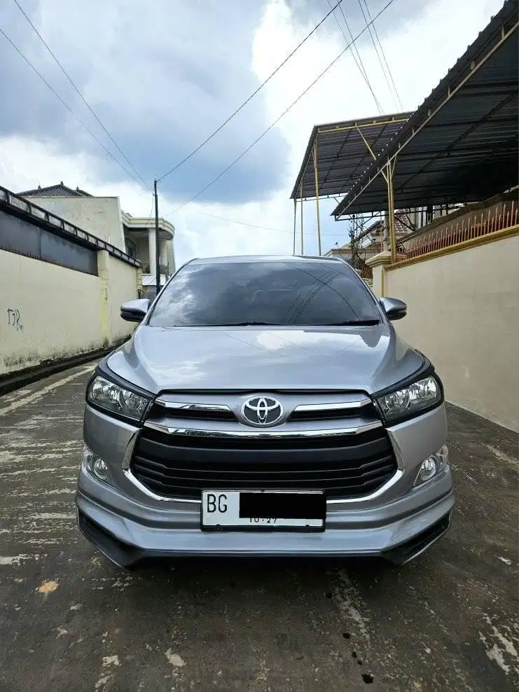 Kijang Innova Reborn 2.4 G Diesel / Solar MT 2019