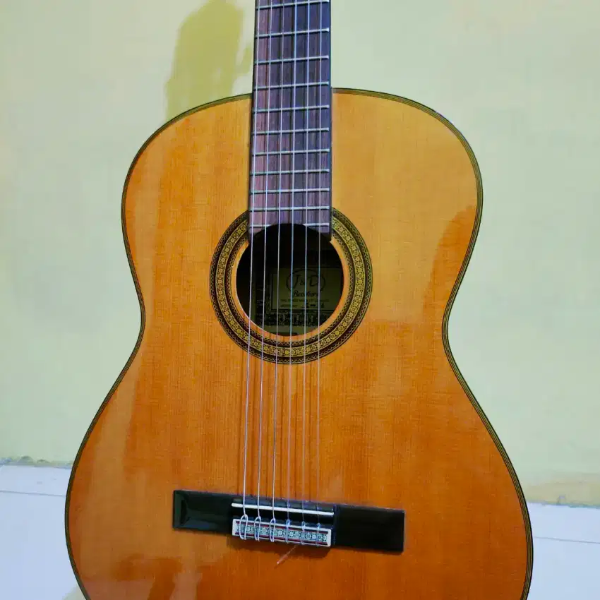 Gitar Klasik Nylon Merk J&D Brothers C-36 Original