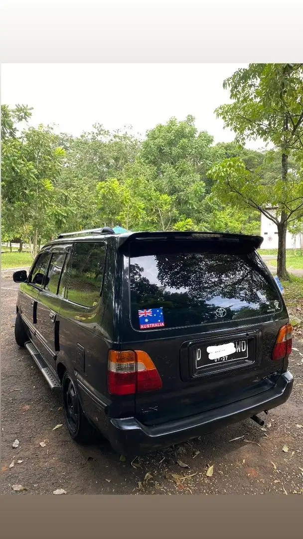 Toyota Kijang Kapsul LX 2003