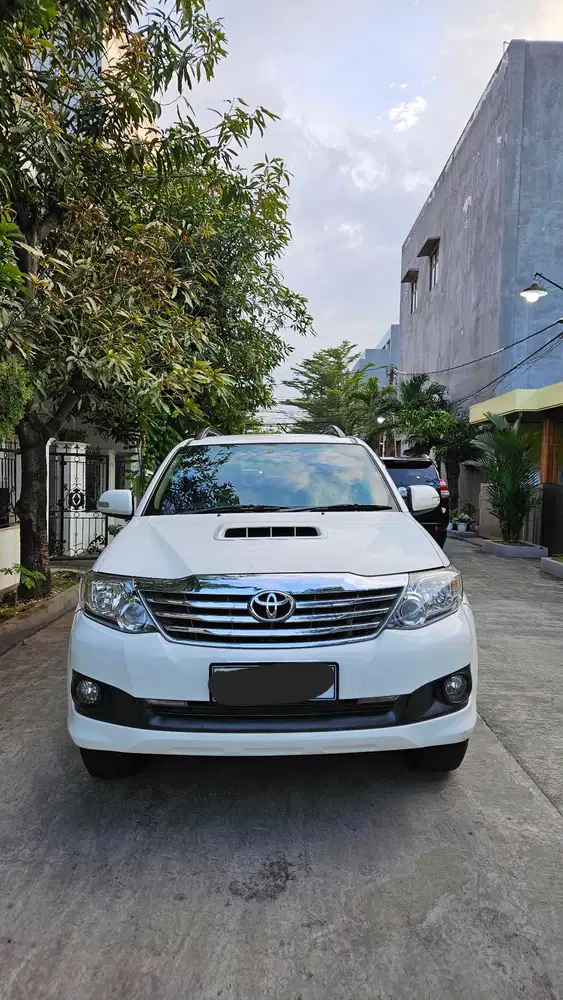 Toyota Fortuner 2014 Diesel KM Rendah 100% Original Individu