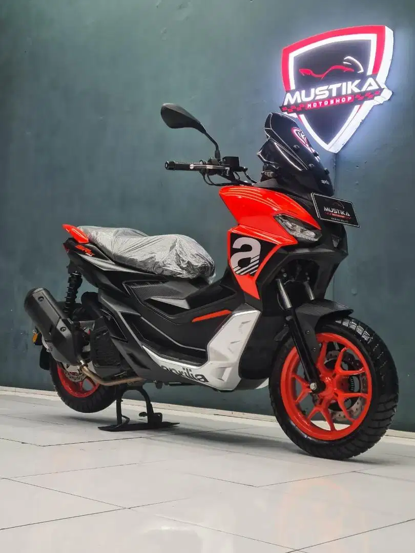 Aprilia SR GT 200 ABS Reg 2023 Nopol Jatim - Zaky Mustika