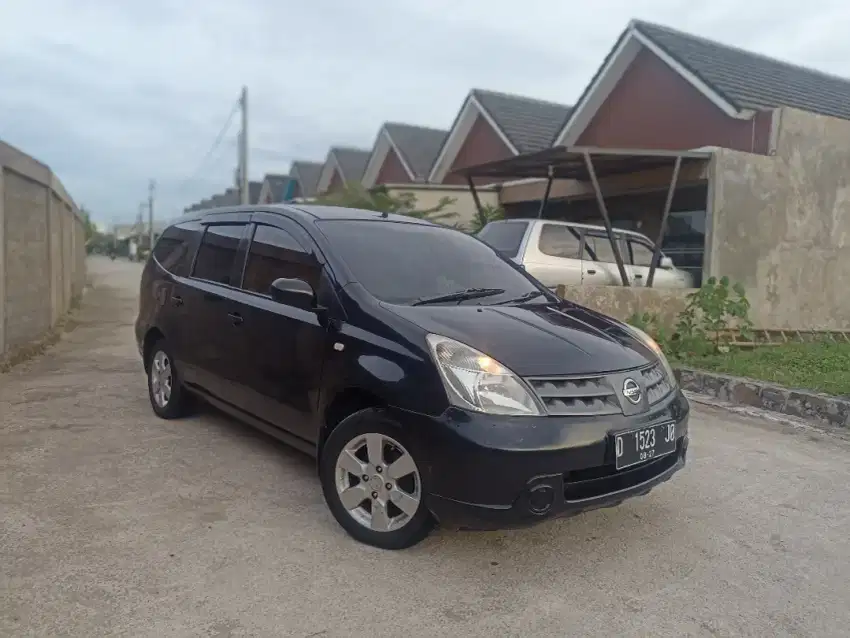 Grand Livina 2007 XV Manual