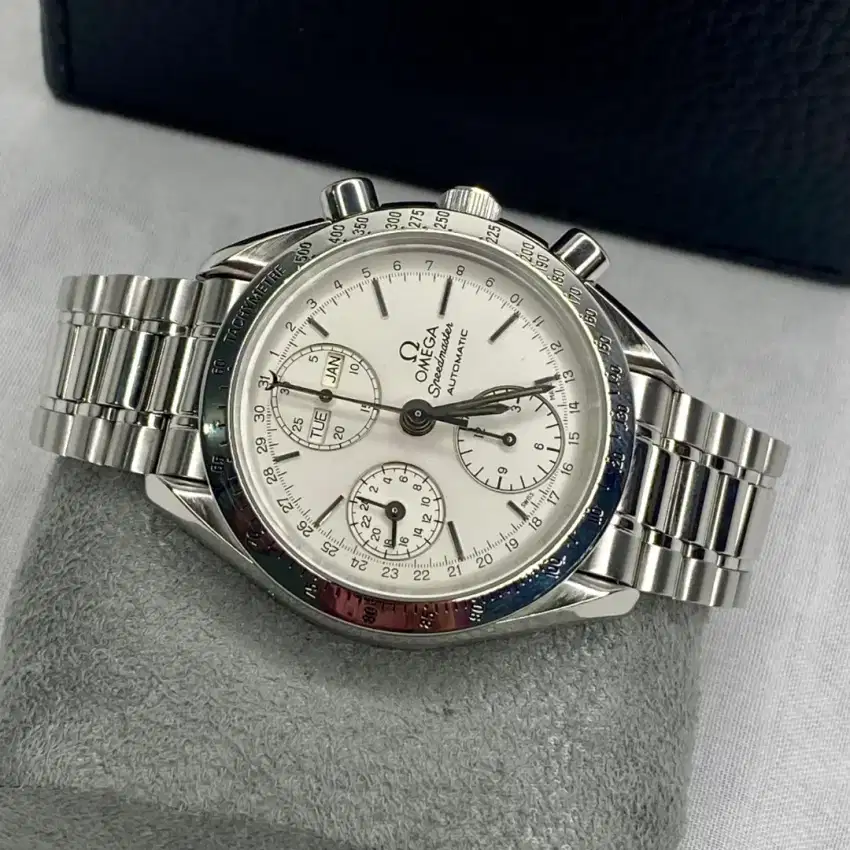 O Speedmaster triple date 3221.30.00o Chrono automatic original