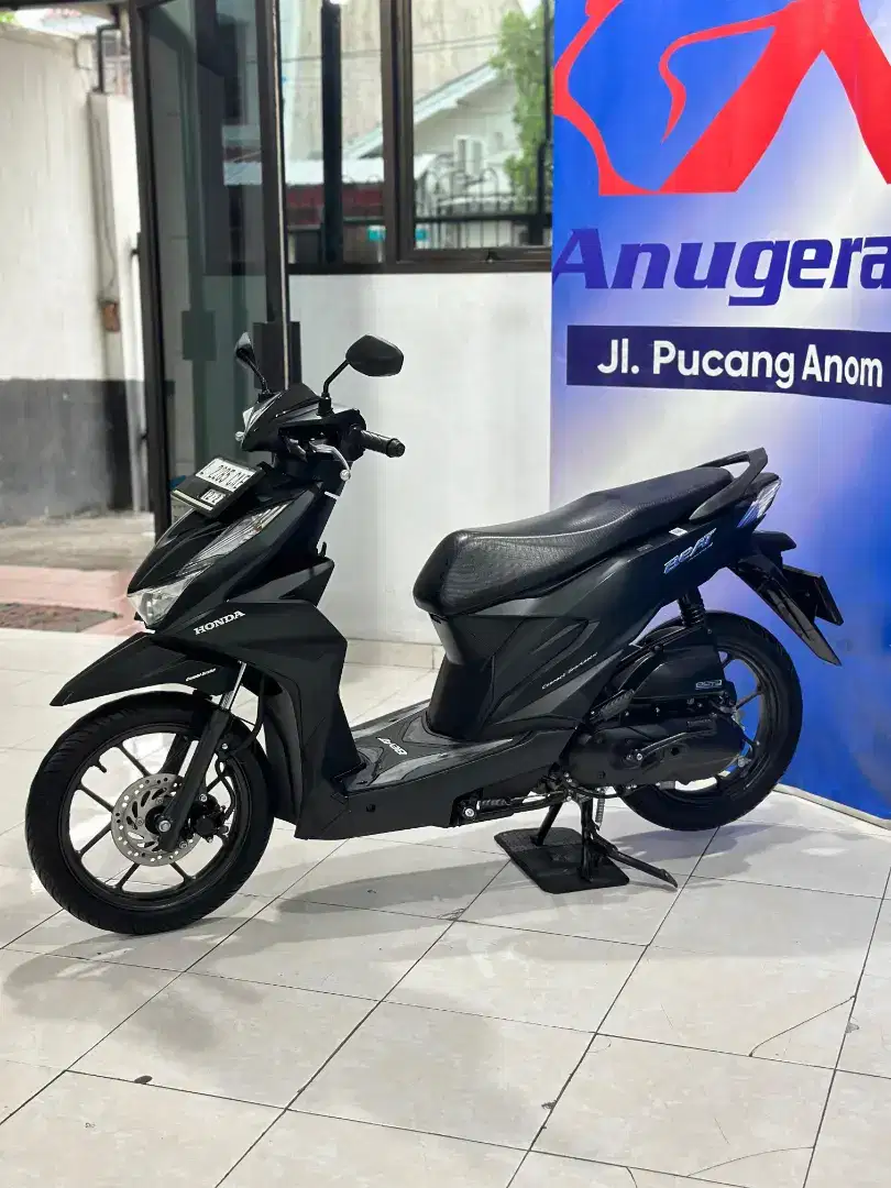 Honda Beat Deluxe Iss Tahun 2022 unit terawat