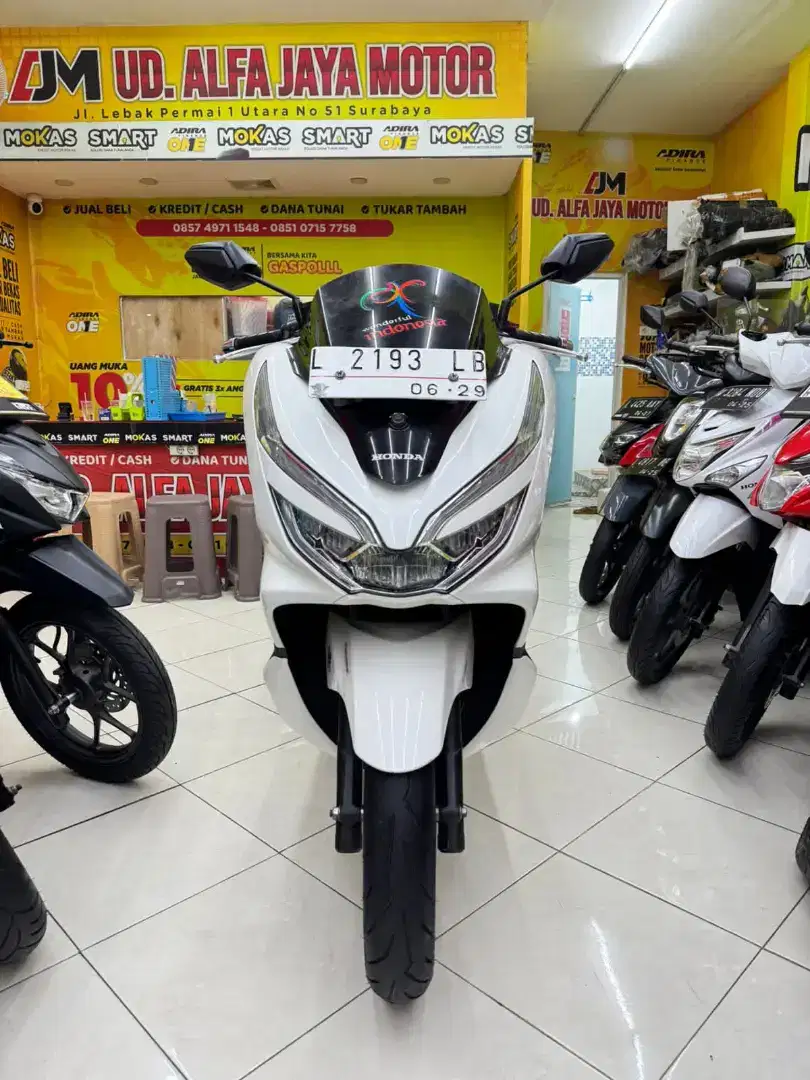 Unit Istimewa ^ Honda PCX 150 Cbs thn 2019