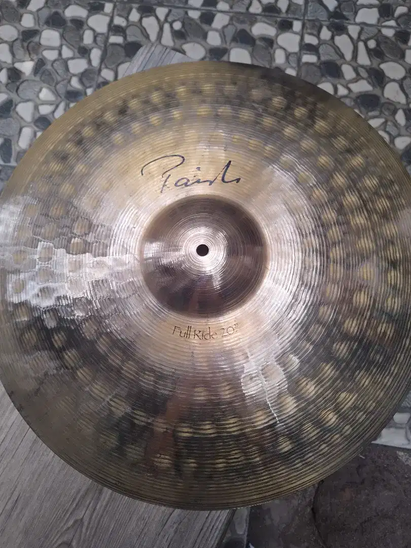 Cymbal paiste signature full ride 20