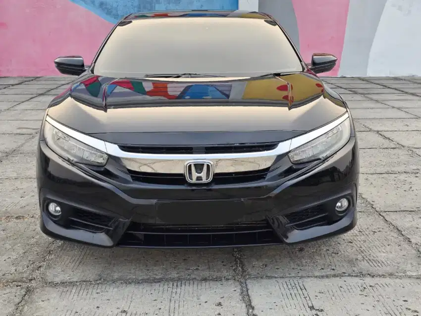 Civic turbo es 2018 hitam