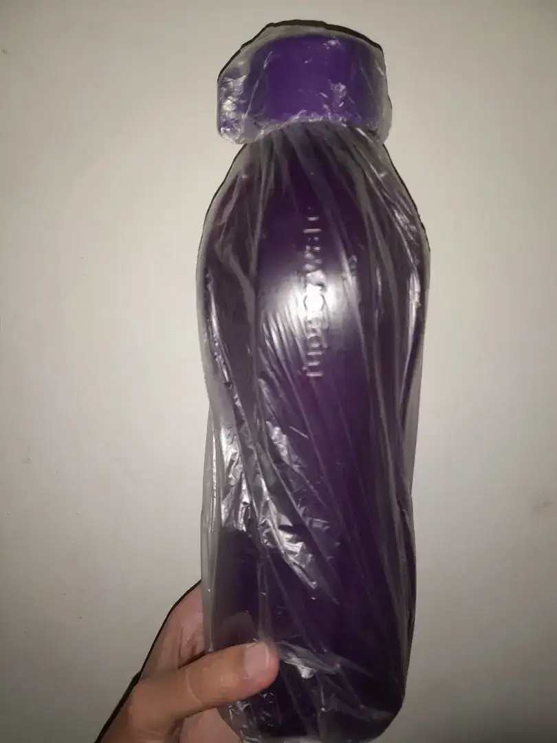 Botol minum Tupperware